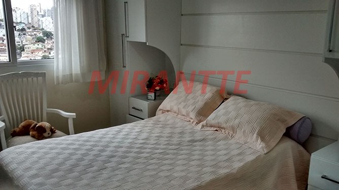 Apartamento de 93m² com 3 quartos em Água Fria
