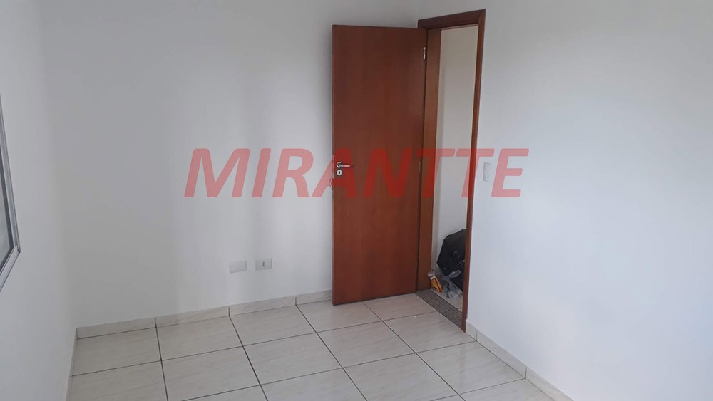 Cond. fechado de 47m² com 1 quartos em Vila Gustavo