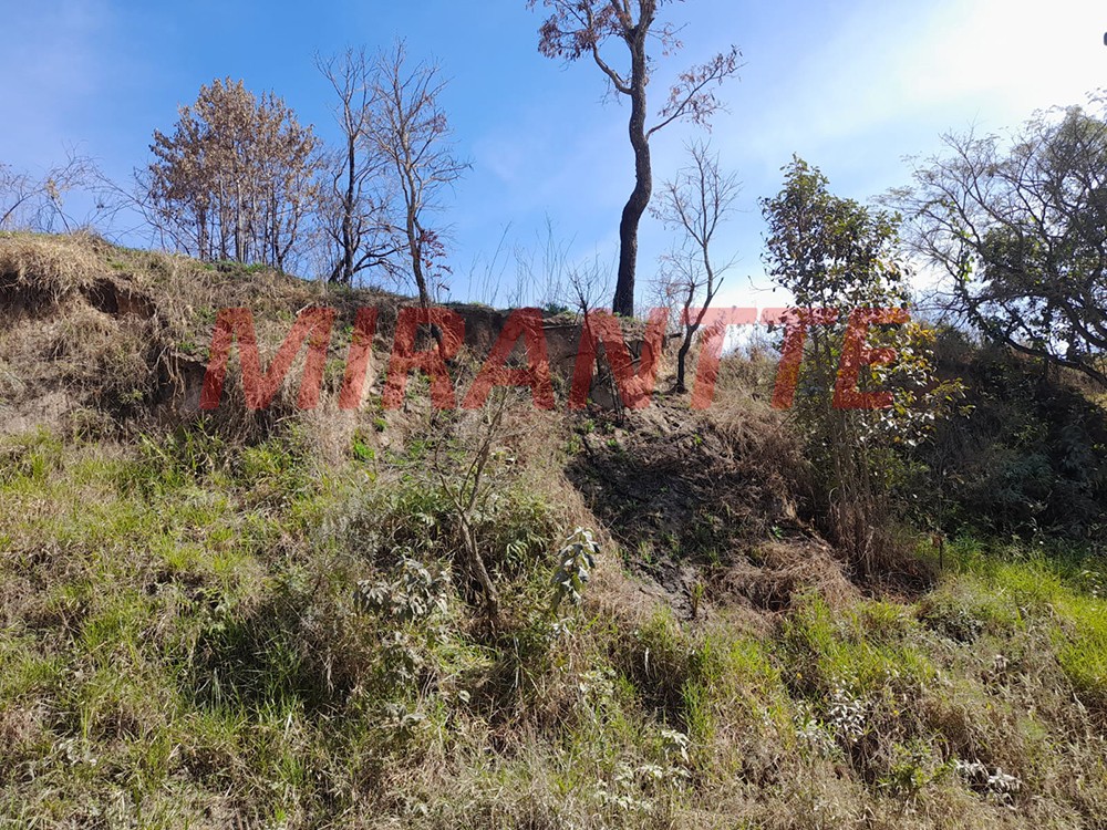Terreno de 6121m² em Serra Da Cantareira