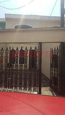 Sobrado de 82m² com 2 quartos em Jardim Guapíra