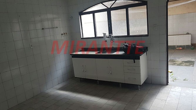 Sobrado de 82m² com 2 quartos em Jardim Guapíra