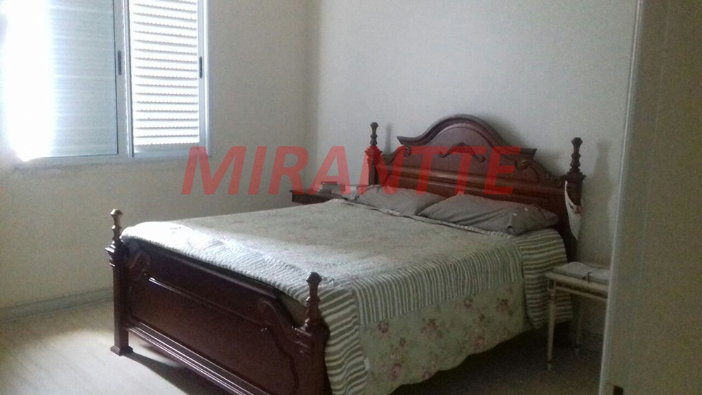 Sobrado de 199m² com 3 quartos em Casa Verde