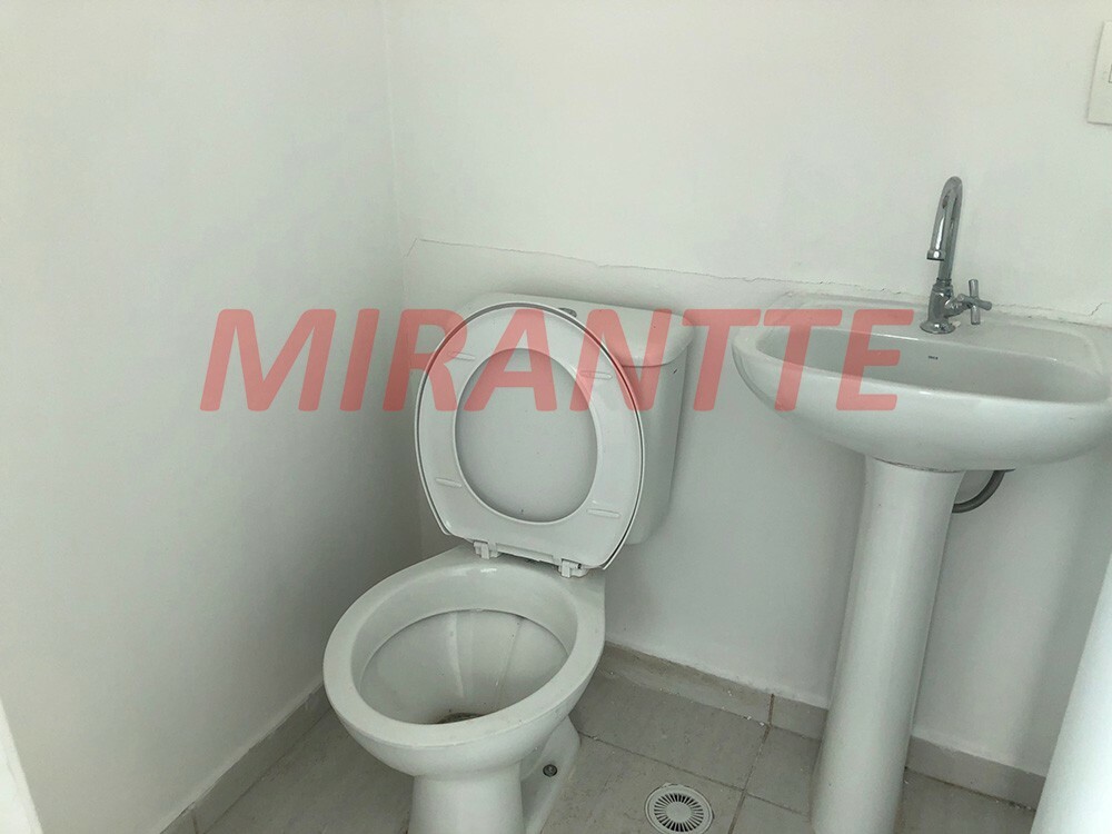 Comercial de 38m² em Santana
