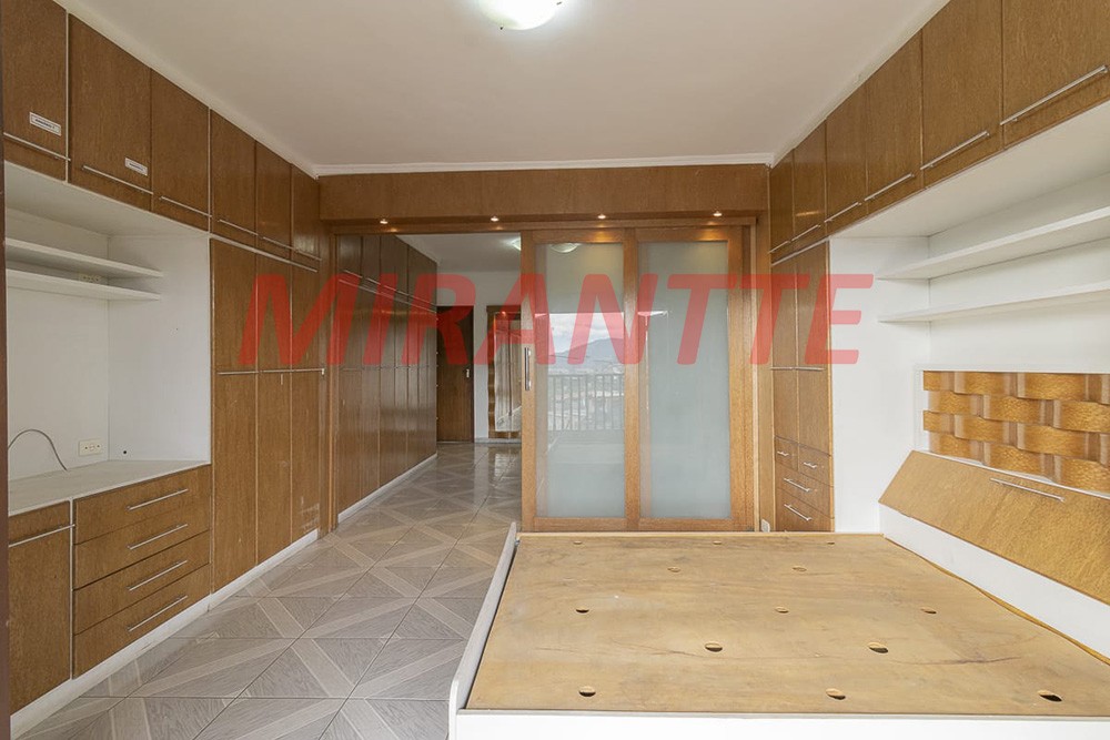 Sobrado de 344.1m² com 3 quartos em Tremembe
