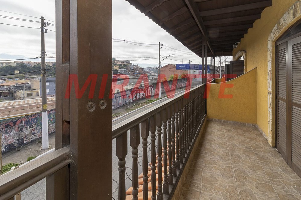 Sobrado de 344.1m² com 3 quartos em Tremembe