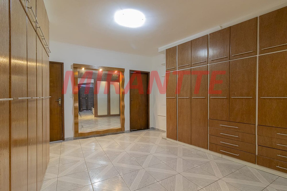 Sobrado de 344.1m² com 3 quartos em Tremembe