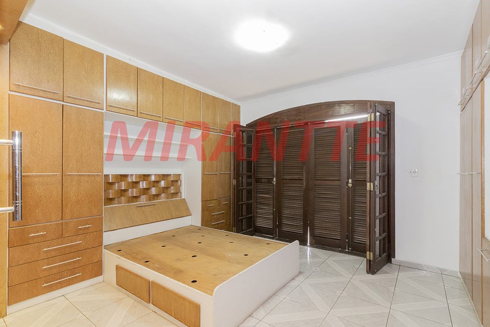 Sobrado de 344.1m² com 3 quartos em Tremembe