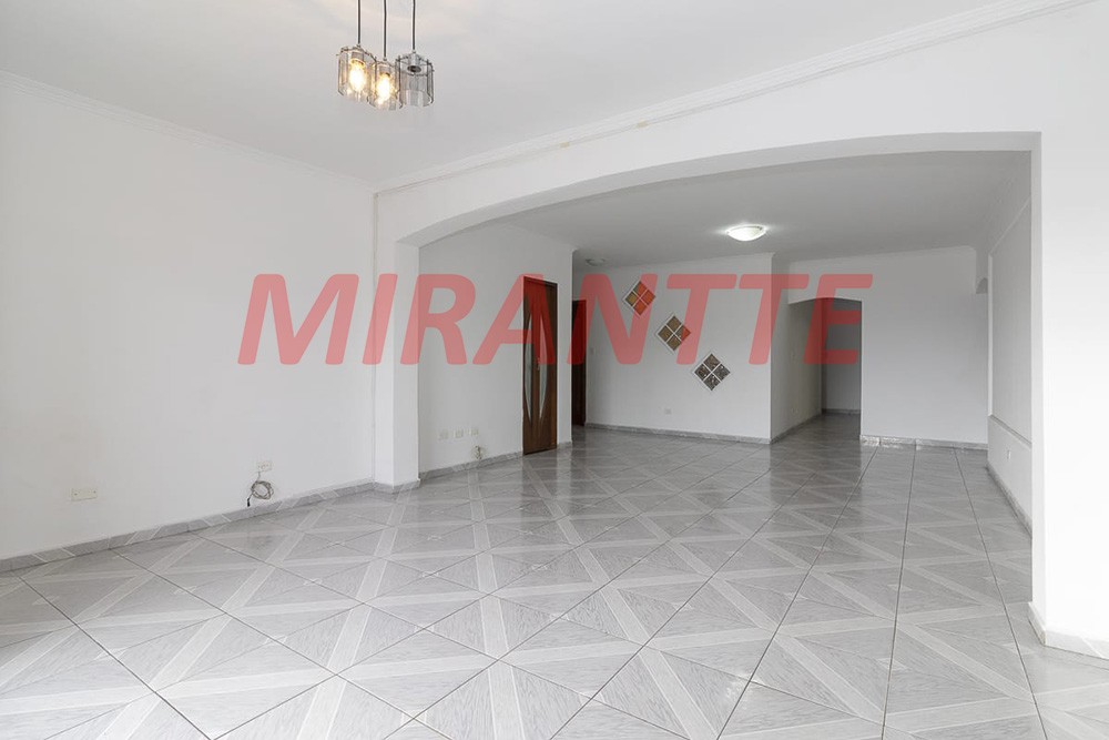 Sobrado de 344.1m² com 3 quartos em Tremembe
