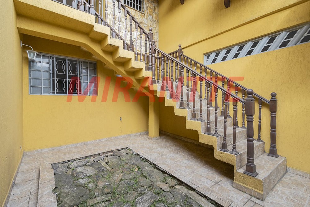 Sobrado de 344.1m² com 3 quartos em Tremembe