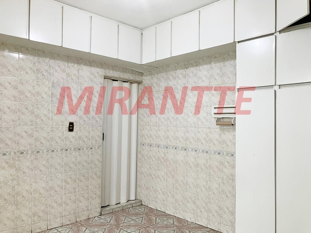Sobrado de 135m² com 4 quartos em Santana