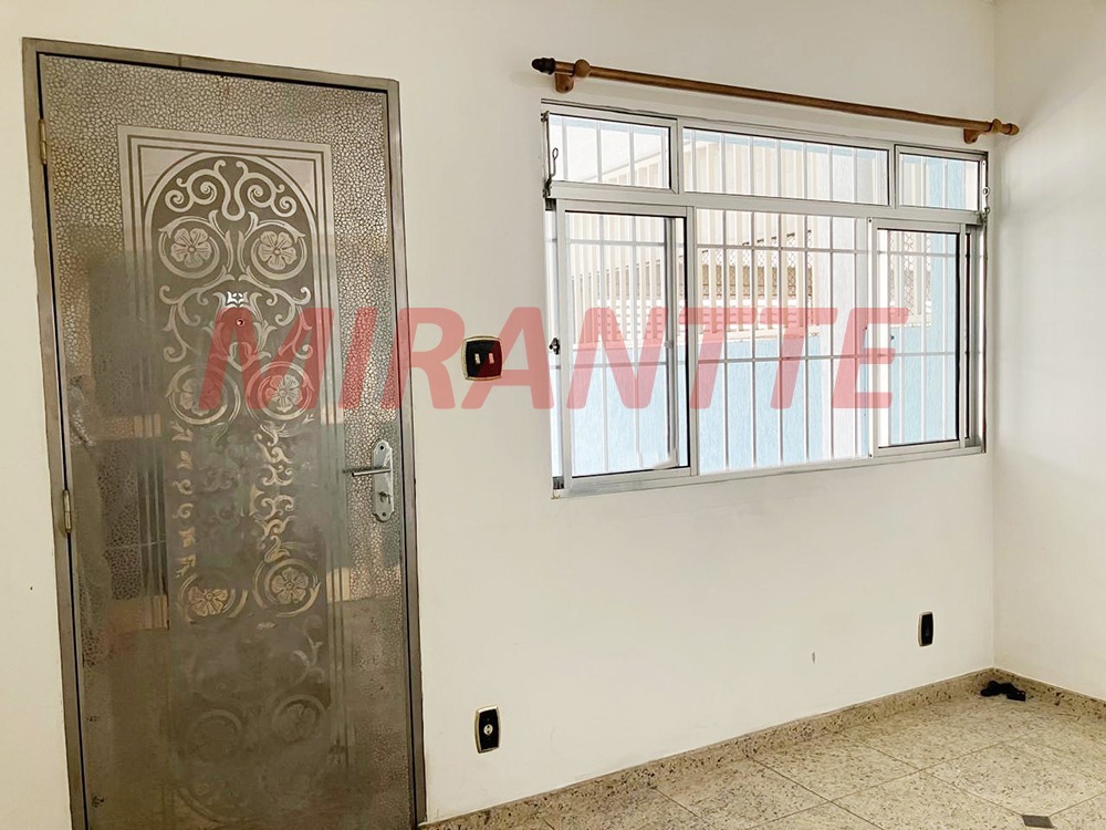 Sobrado de 135m² com 4 quartos em Santana