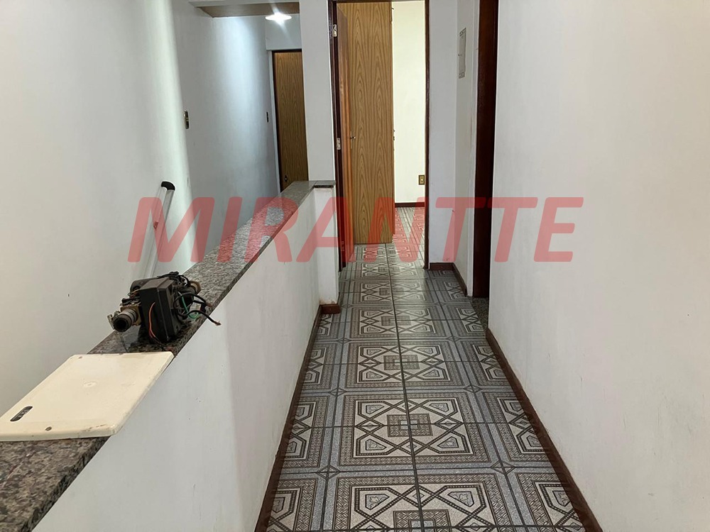 Sobrado de 135m² com 4 quartos em Santana