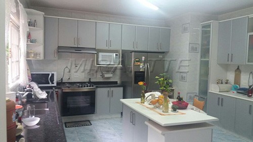Casa terrea de 600m² com 3 quartos em Serra Da Cantareira