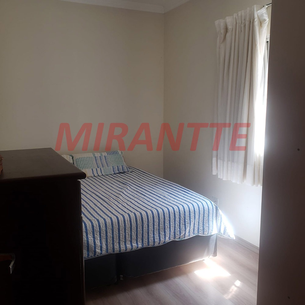 Sobrado de 250m² com 3 quartos em Jardim Virginia Bianca