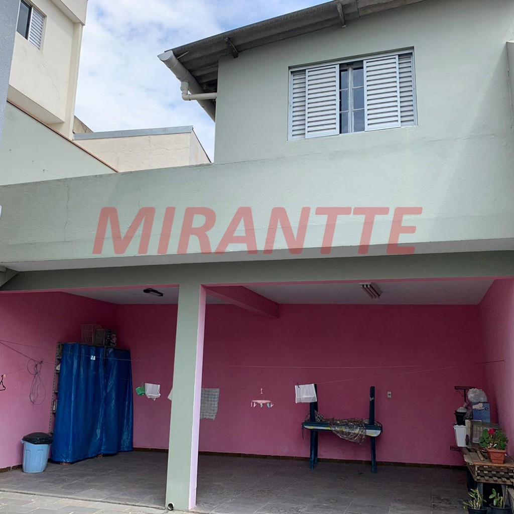 Sobrado de 200m² com 5 quartos em Imirim