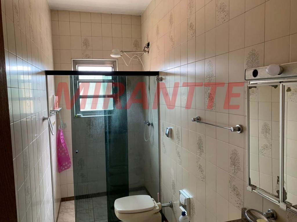 Sobrado de 200m² com 5 quartos em Imirim