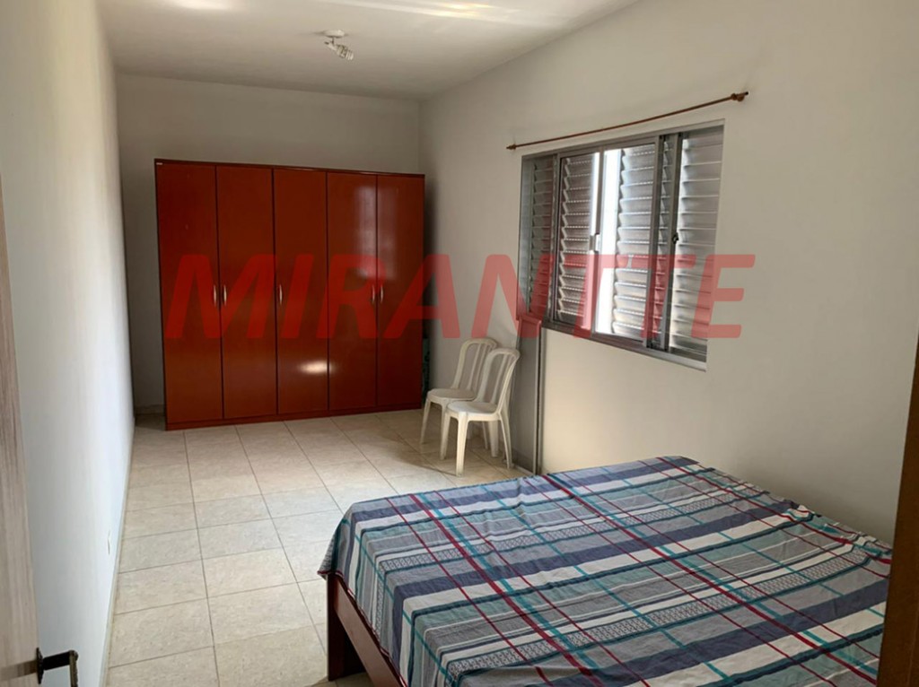 Sobrado de 200m² com 5 quartos em Imirim