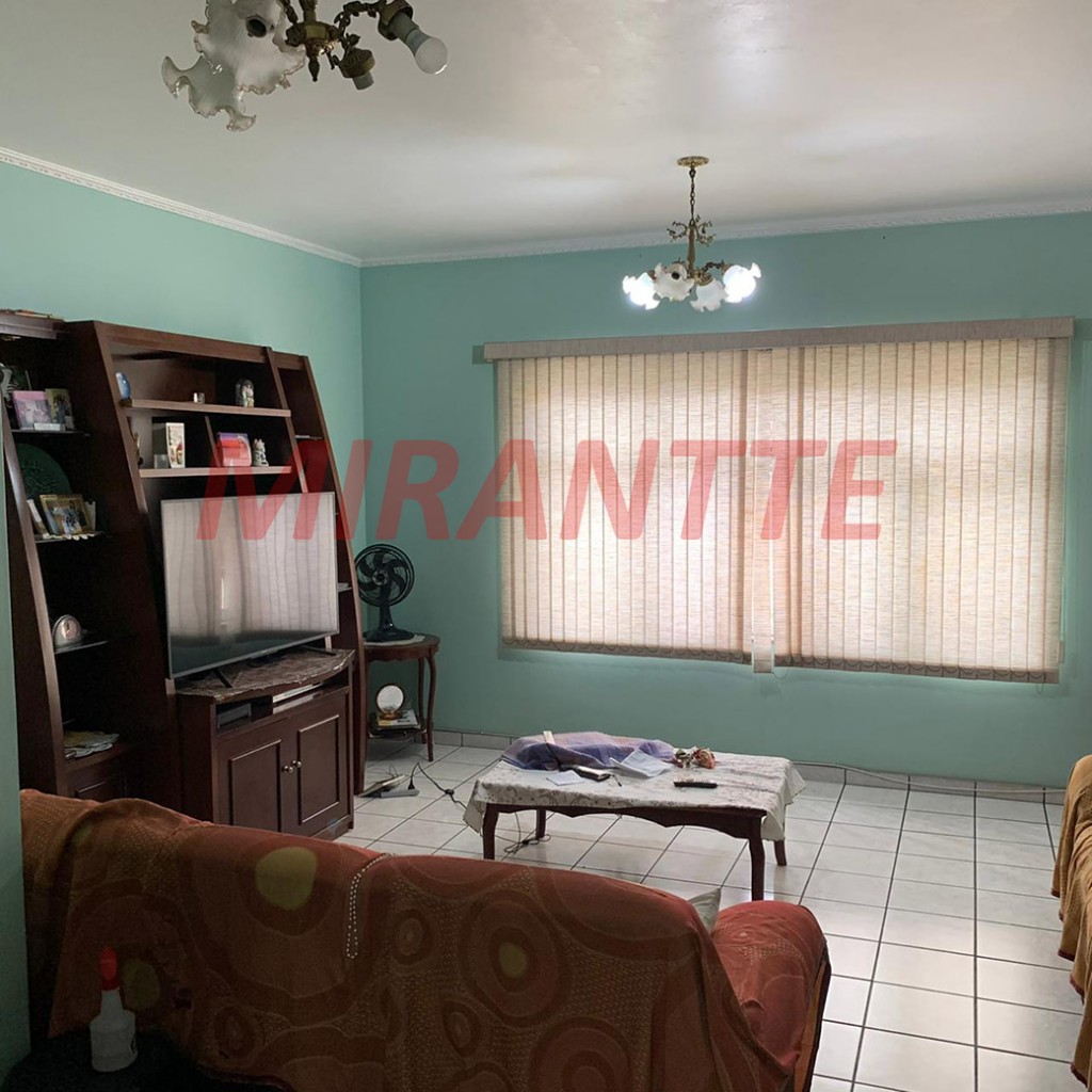 Sobrado de 200m² com 5 quartos em Imirim
