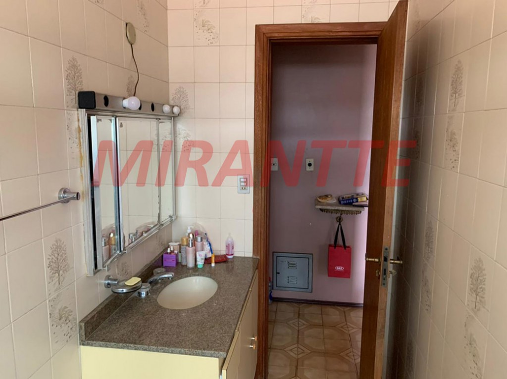 Sobrado de 200m² com 5 quartos em Imirim