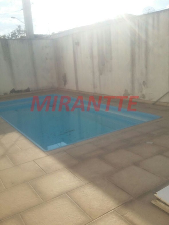 Cond. fechado de 126m² com 3 quartos em Jaçana