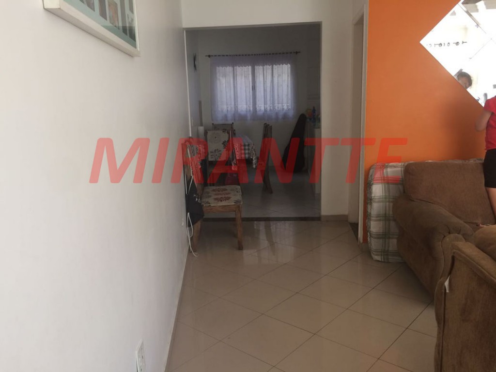 Cond. fechado de 126m² com 3 quartos em Jaçana
