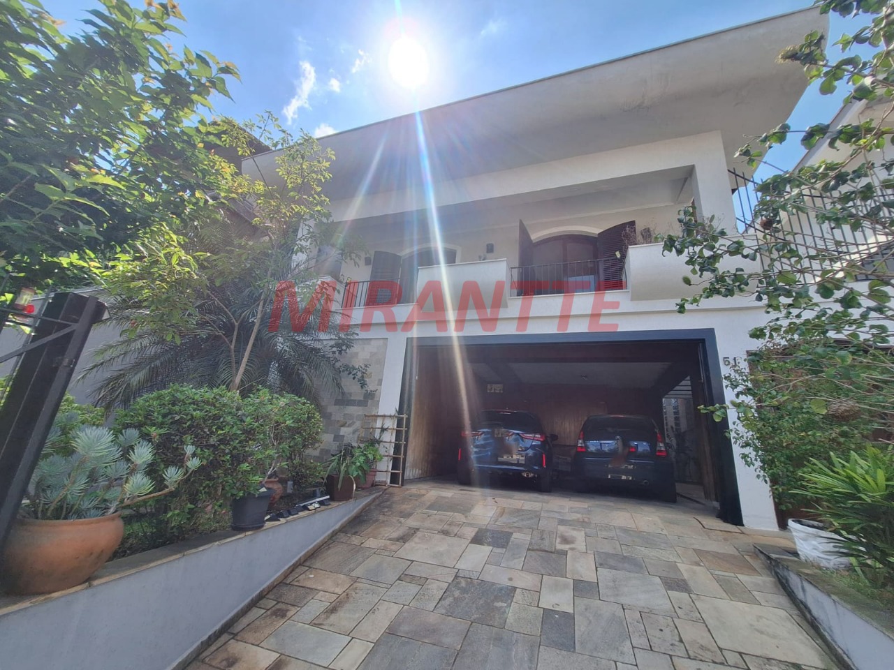Sobrado de 342m² com 4 quartos em Jardim São Bento