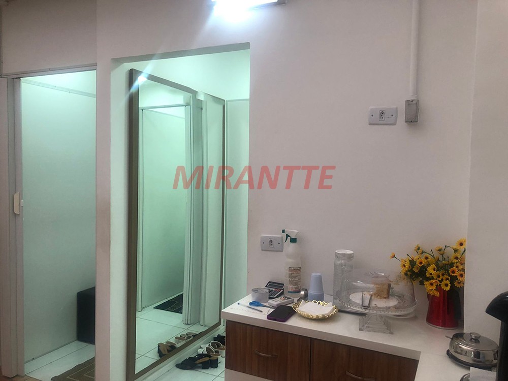 Comercial de 200m² em Santana