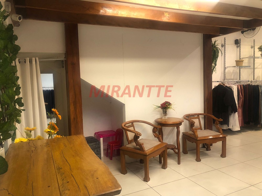 Comercial de 200m² em Santana