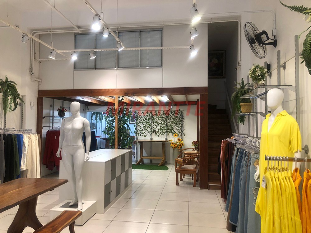 Comercial de 200m² em Santana