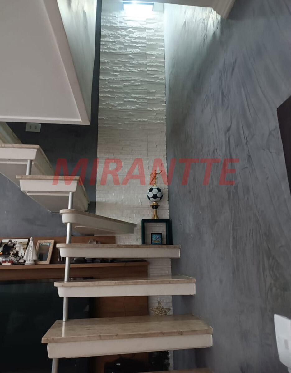 Sobrado de 100m² com 3 quartos em Casa Verde Alta