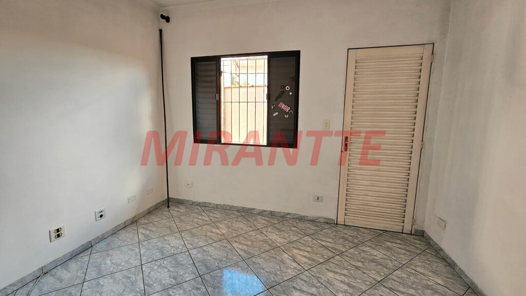 Sobrado de 220m² com 3 quartos em Cachoeirinha