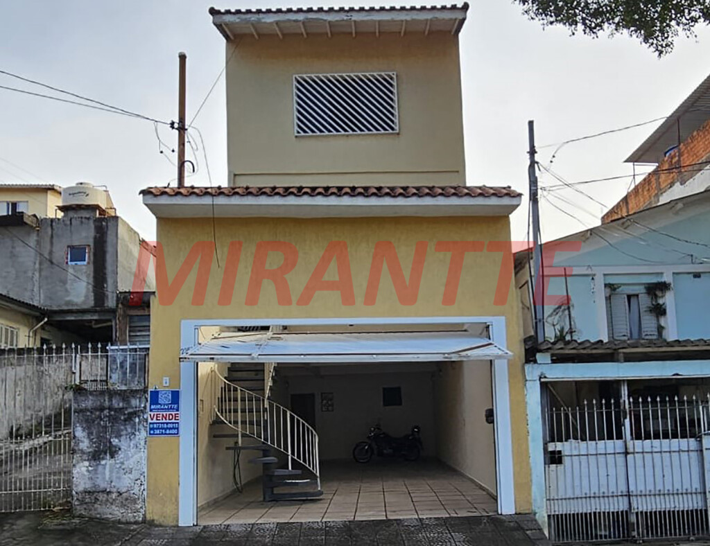Sobrado de 220m² com 3 quartos em Cachoeirinha