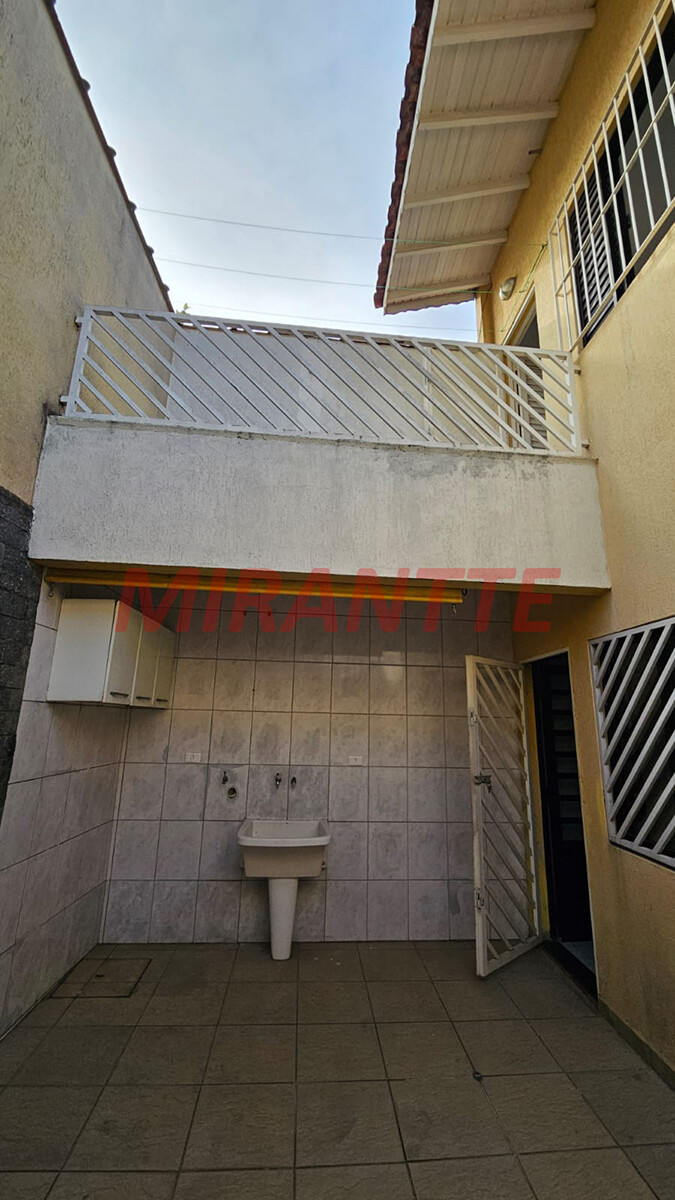 Sobrado de 220m² com 3 quartos em Cachoeirinha