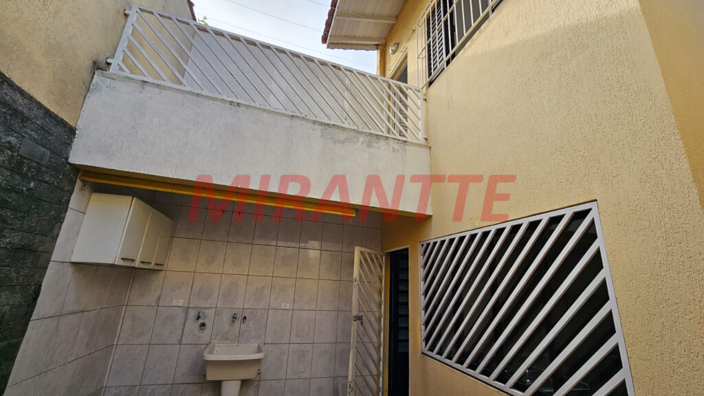 Sobrado de 220m² com 3 quartos em Cachoeirinha