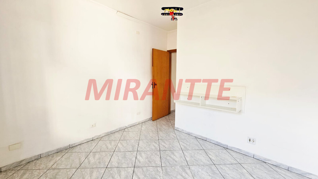Sobrado de 220m² com 3 quartos em Cachoeirinha