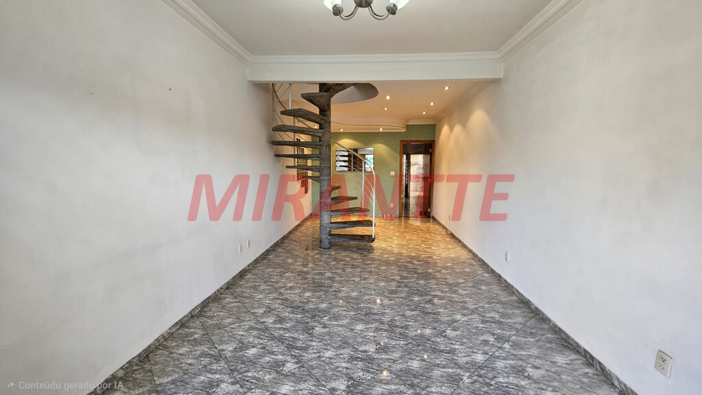 Sobrado de 220m² com 3 quartos em Cachoeirinha