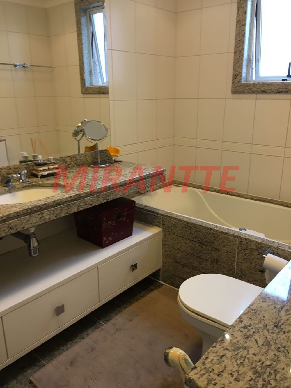 Apartamento com 4 quartos em Brooklin