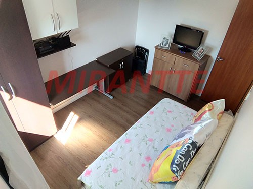 Cond. fechado de 100m² com 3 quartos em Vila Nova Mazzei
