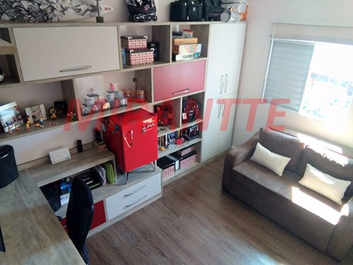 Cond. fechado de 100m² com 3 quartos em Vila Nova Mazzei