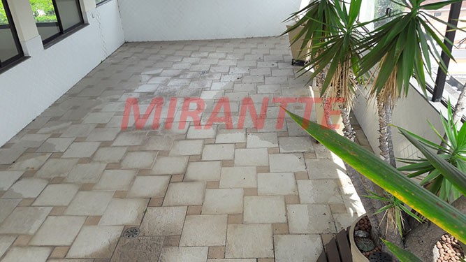 Cobertura duplex de 400m² com 3 quartos em Butantã