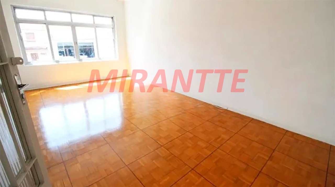Sobrado de 153m² com 3 quartos em Água Fria