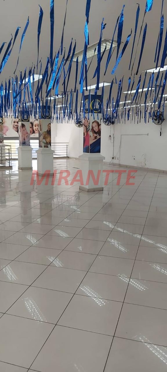 Comercial de 1927m² em Vila Sabrina