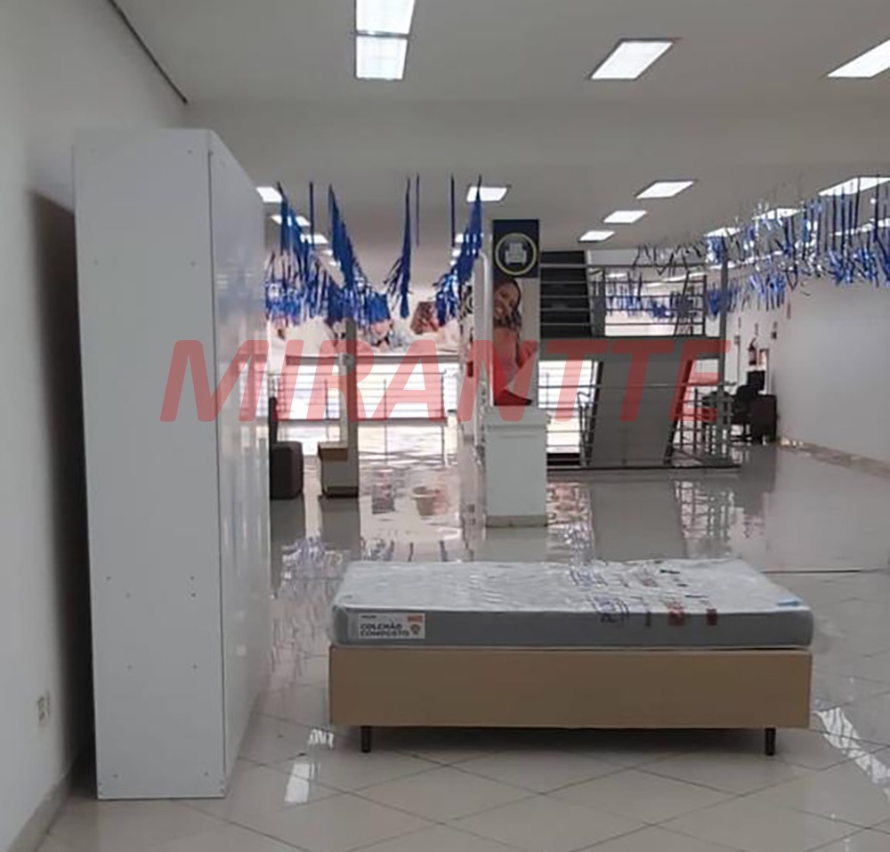 Comercial de 1927m² em Vila Sabrina