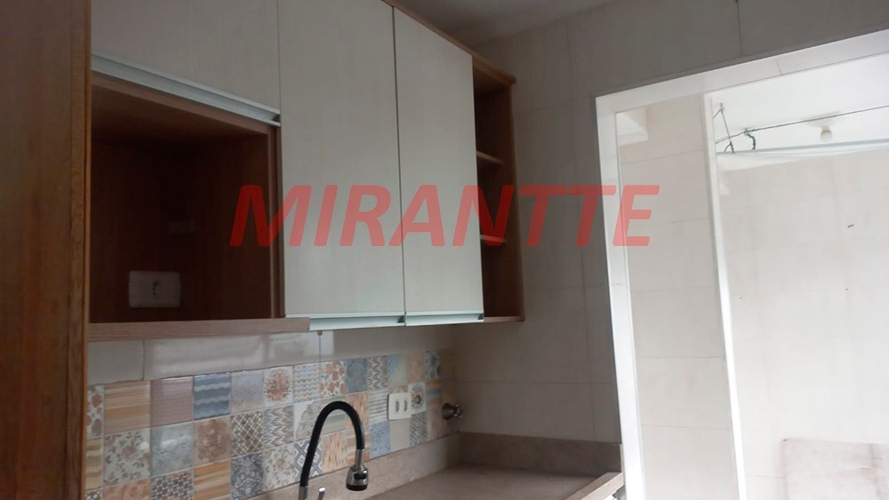 Apartamento de 78m² com 2 quartos em Jaçana