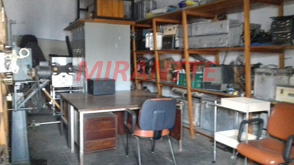 Galpao de 650m² em Casa Verde Alta