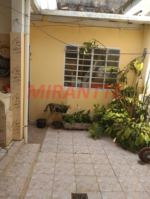 Casa terrea com 3 quartos em Santana