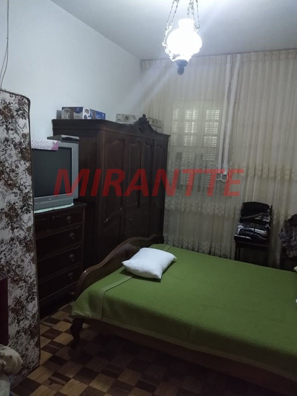 Casa terrea com 3 quartos em Santana