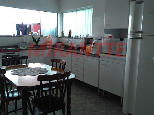 Sobrado de 323m² com 3 quartos em Parada Inglesa