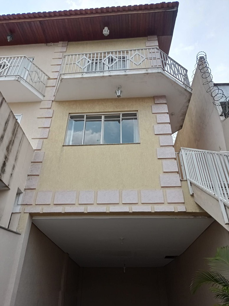Sobrado de 148m² com 3 quartos em Imirim
