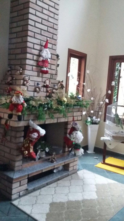 Sobrado de 350m² com 4 quartos em Serra Da Cantareira